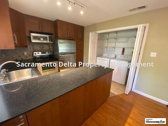 3rd image of 8732 Woodman Way APT D