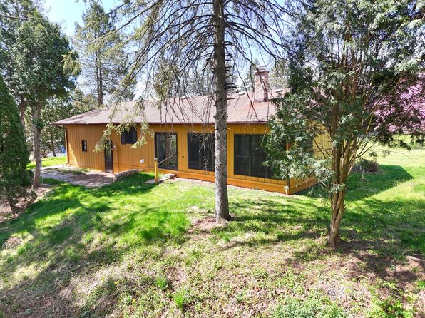 11575 Us Highway 31, Berrien Springs, MI 49103