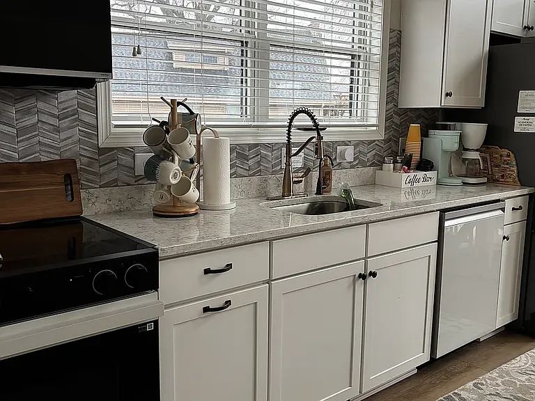 2408 Annabelle Dr — Photo 7