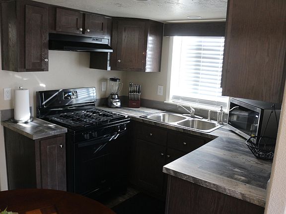 3rd image of 121 E Ideal Ln #121