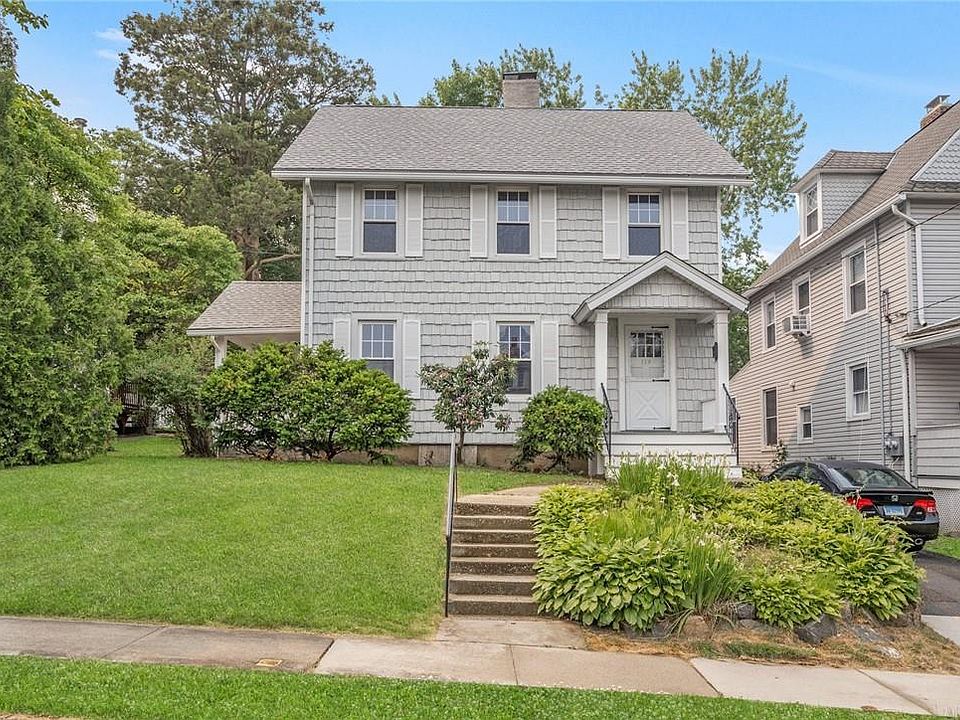 1st image of 119 Trenton Avenue