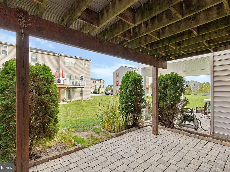 113 Raven Ct — Photo 6