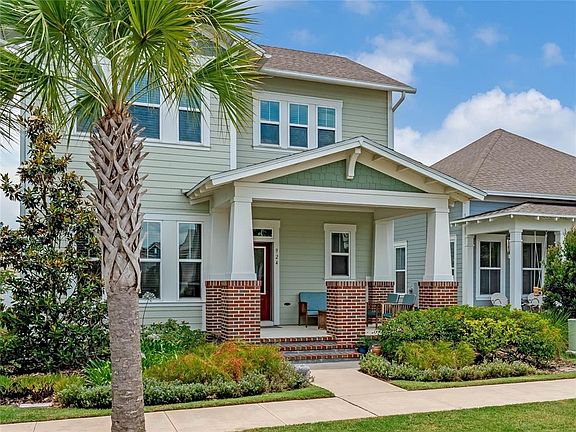 3rd image of 924 Civitas Way