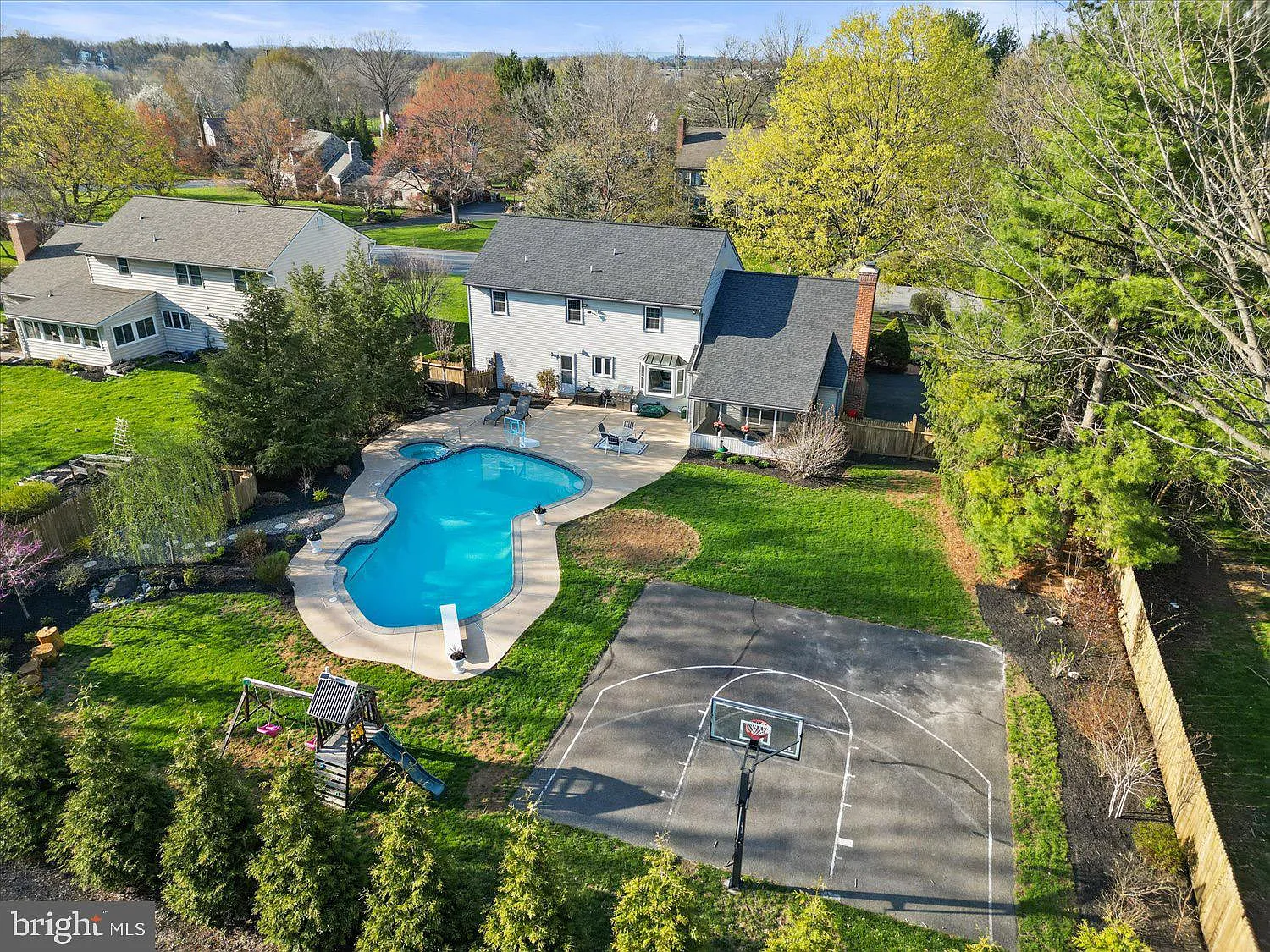 442 Wetherburn Dr photo 1