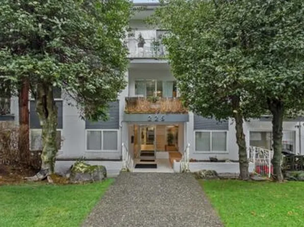 225 N Garden Dr #202, Vancouver, BC V5L 3E8