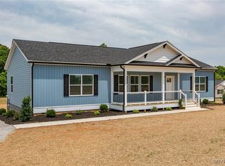 931 Levi Rd, Green Bay, VA 23942