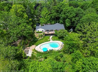 4383 Pine Tree Trl, Bloomfield Hills, MI 48302