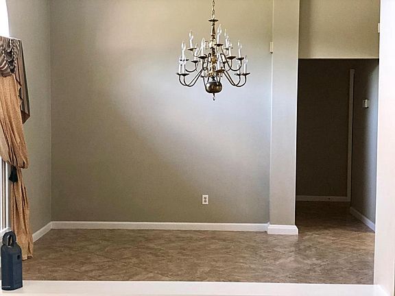 4th image of 841 Plantation Way