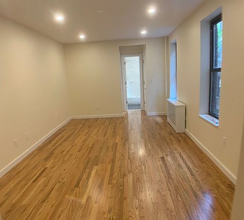 2nd image of 119 Audubon Ave APT 5G