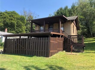 118 Waynesburg Rd, Washington, PA 15301