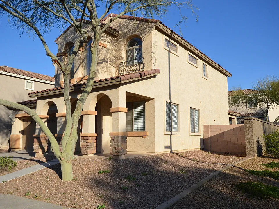 3660 E Temecula Way