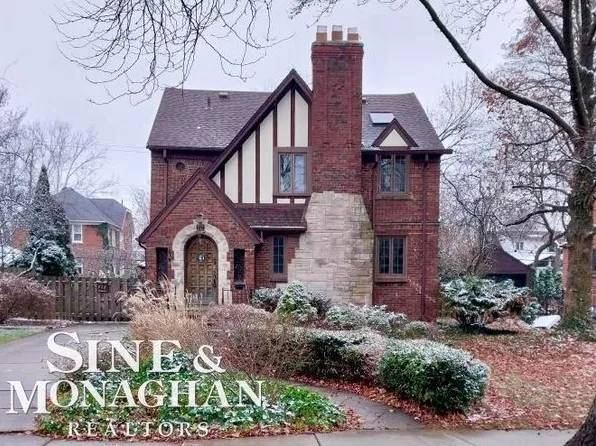 717 Barrington Rd, Grosse Pointe Park, MI 48230