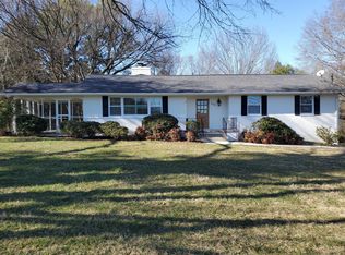 6905 Deane Hill Dr, Knoxville, TN 37919