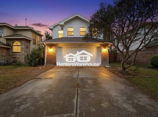 2110 Avignon Dr, Carrollton, TX 75007