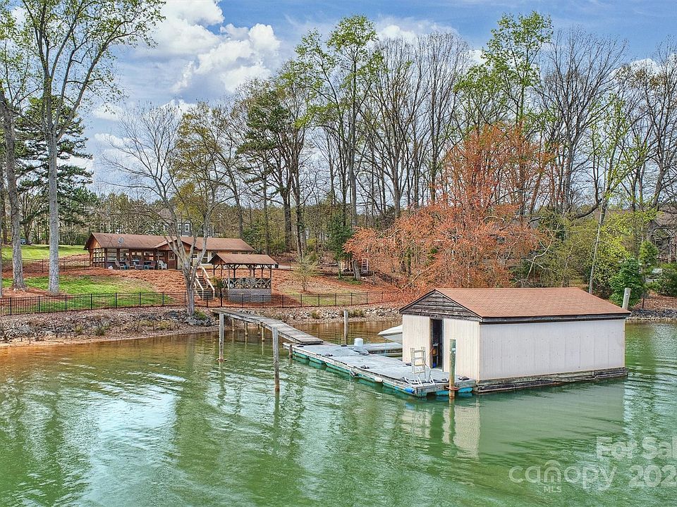 1st image of 125 Gainswood Dr