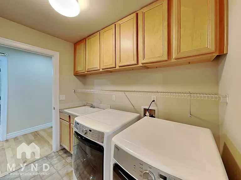 17906 NE 25th St — Photo 28