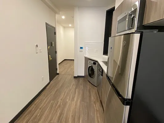 Rented by REAL New York | media 18