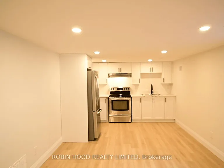 40 Winslow Dr #2 — Photo 7