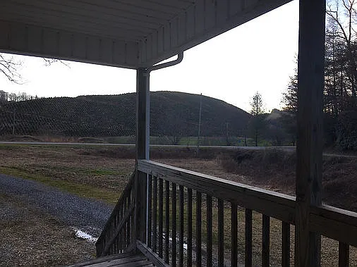 2 bed, $1,200 — Photo 4
