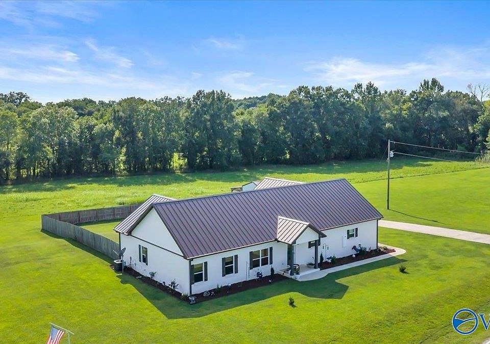 1st image of 546 Maddox Rd