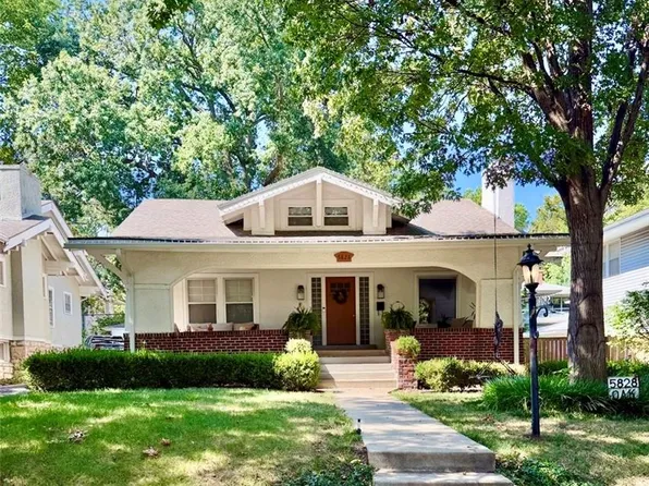 5828 Oak St, Kansas City, MO 64113
