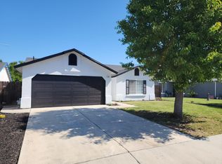 723 Dodderer St, Firebaugh, CA 93622