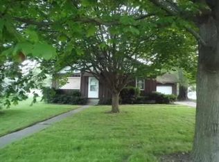 19745 Ruth Ave, South Bend, IN 46614