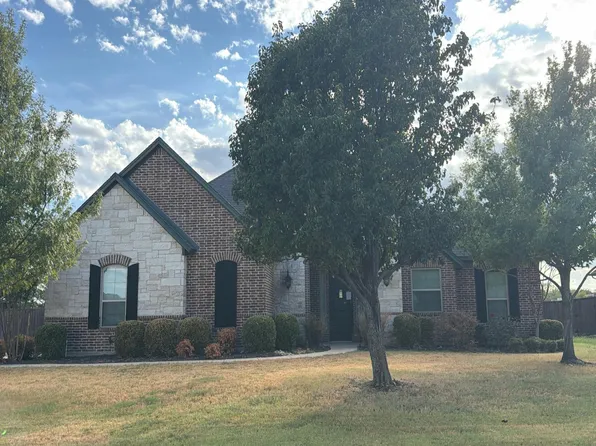 957 Prairie Timber Rd, Burleson, TX 76028