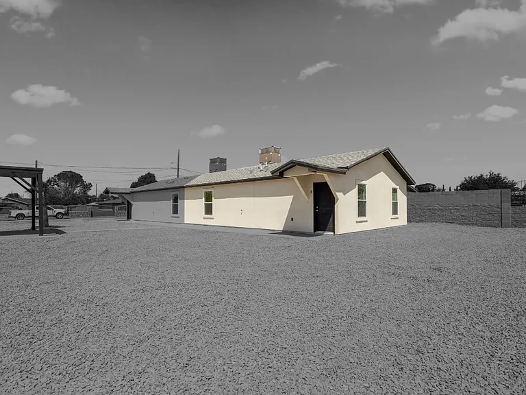 11721 Valle Del Paseo Dr #A-B — Photo 10