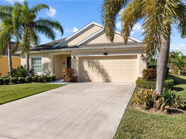 8152 Westfield Cir, Vero Beach, FL 32966
