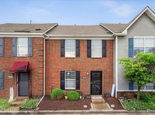 8043 Creekwood Cir E, Southaven, MS 38671