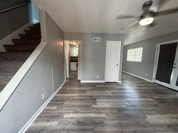 2nd image of 1043 Deesport St APT D