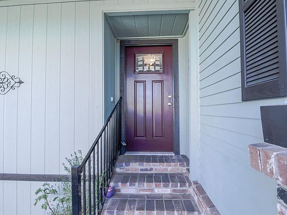 4th image of 260 Lafayette Dr
