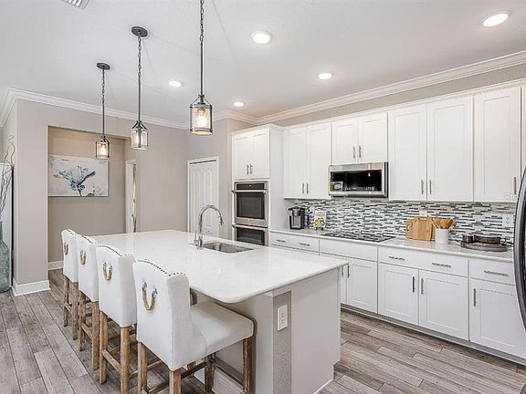 6th image of this home