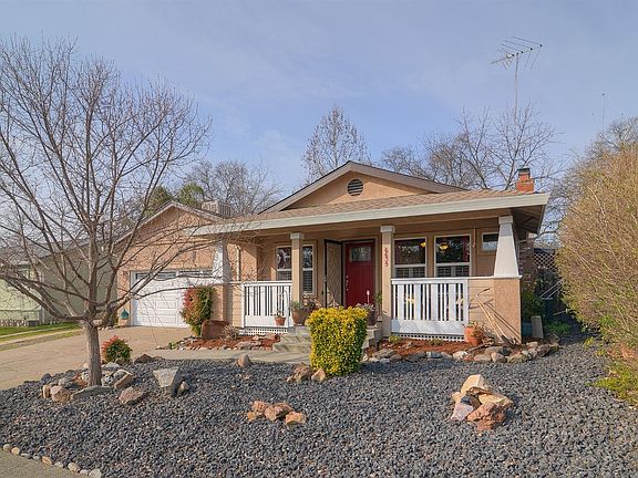 3rd image of 6639 Carrwood St