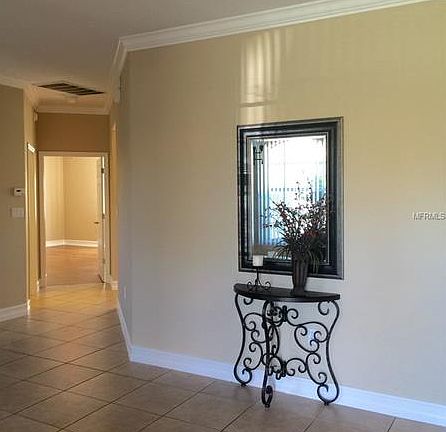 5th image of 1059 Loveland Blvd