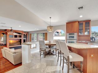 19314 King Palm Ct, Boca Raton, FL 33498