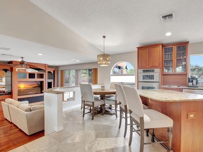 19314 King Palm Court, Boca Raton, FL, 33498