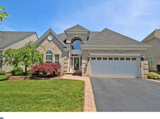7 Marbella Ct, Hamilton, NJ 08691