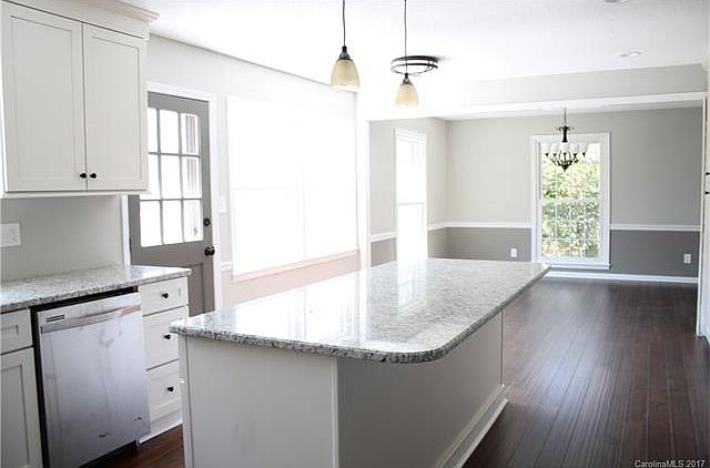 1st image of 1777 Overbrook Dr