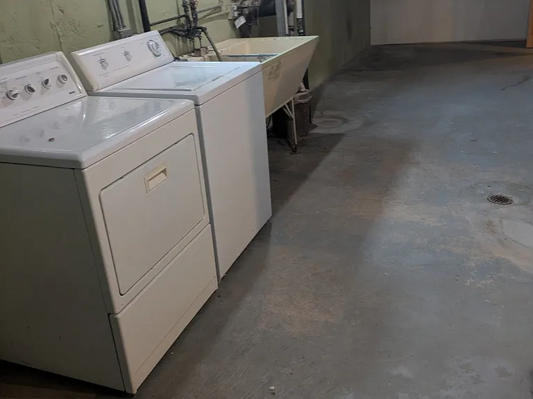 5832 Reba St — Photo 16