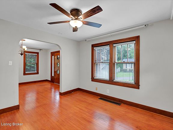 3rd image of 1883 Allgeier Ct