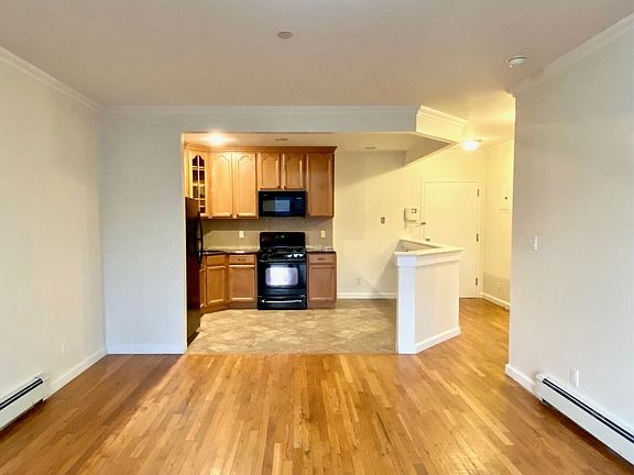 3rd image of 29-16 Newtown Ave #3R