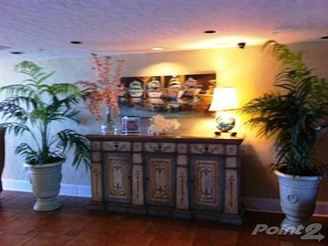 LOBBY 2