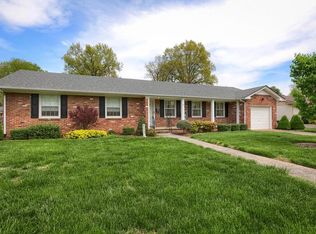 2165 S Stratford Dr, Owensboro, KY 42301