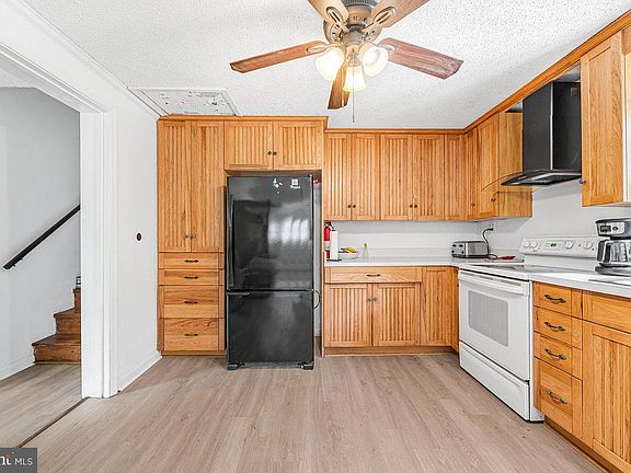 5th image of 28 Galilean Dr