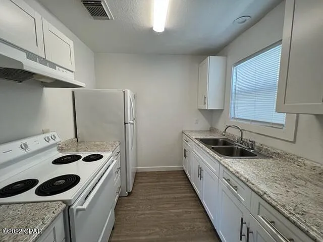 2 bed, 925 sqft, $1,200 — Photo 3