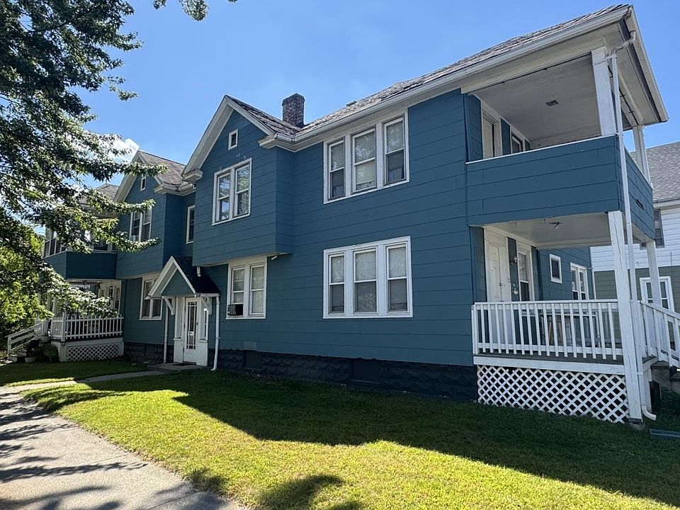 2nd image of 742 Belmont Ave