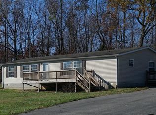 905 Division Rd, Albany, KY 42602