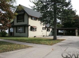 705 W Stewart St, Owosso, MI
